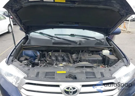 2011 Toyota Highlander Base V6 from USA, damaged, VIN 5TDBK3EH3BS058655